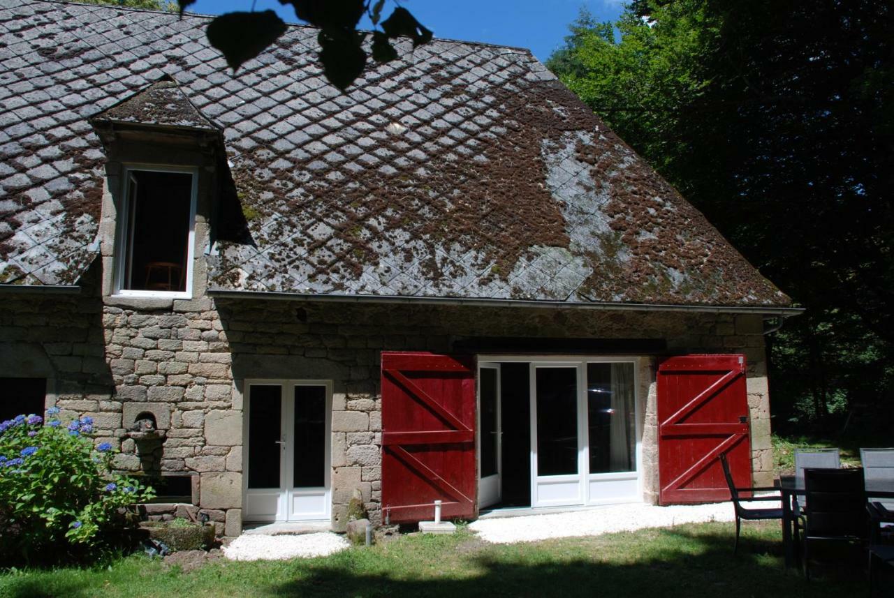 Gites Chateau Le Bois Saint-Julien-aux-Bois Exterior photo